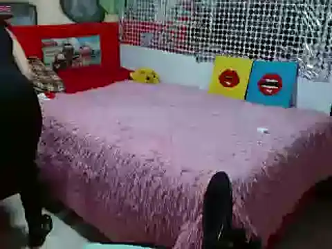 CaroMasha online show from 01-08-25, 02:25