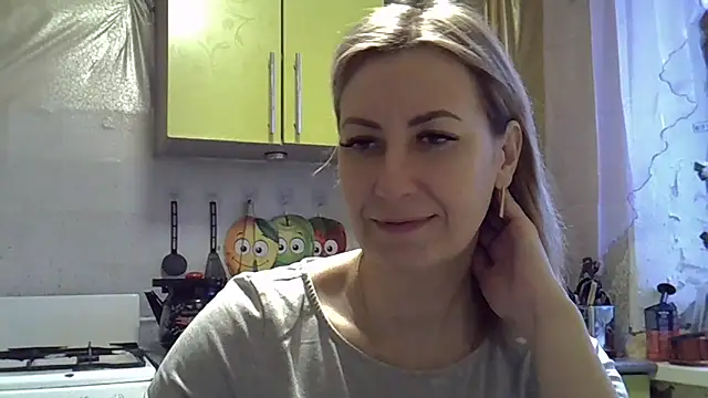 AshleyXHoney online show from 01-17-25, 06:04