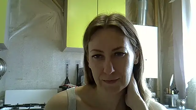 Snapshot of AshleyXHoney chatting on 06-01-26, 06:59 AshleyXHoney online show from 06-01-26, 06:59