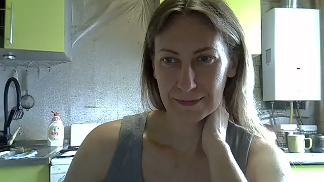 Snapshot of AshleyXHoney chatting on 06-29-26, 08:20 AshleyXHoney online show from 06-29-26, 08:20