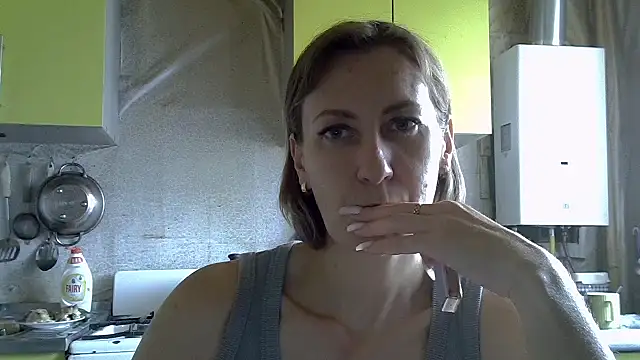 Snapshot of AshleyXHoney chatting on 07-22-26, 08:50 AshleyXHoney online show from 07-22-26, 08:50