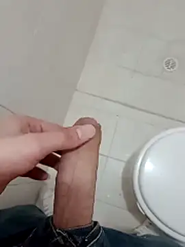 Wynni online show from 12-22-25, 03:31