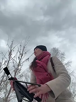 MooonReal online show from 03-18-25, 06:25