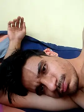 yashzae online show from 11-08-25, 11:54