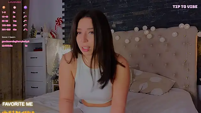 Snapshot of KimArts chatting on 12-03-24, 11:24 KimArts online show from 12-03-24, 11:24