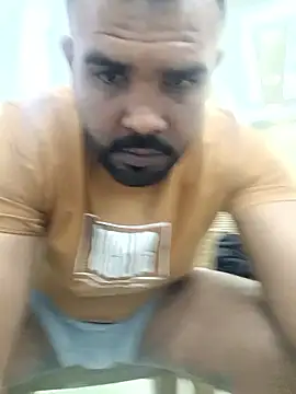 Snapshot of ListedLoin chatting on 03-11-25, 05:35 ListedLoin online show from 03-11-25, 05:35