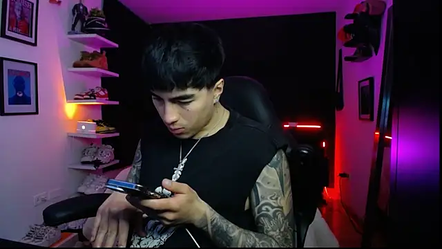 jung dragon online show from 09-14-25, 04:22