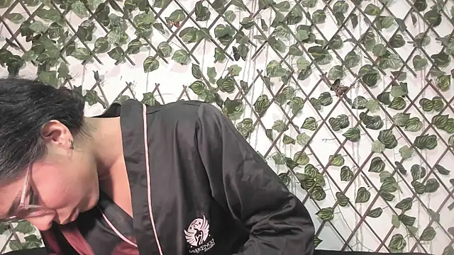 EmilyGomezLS online show from 03-27-26, 11:54