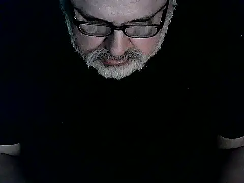 Snapshot of cashot58 chatting on 09-19-25, 09:15 cashot58 online show from 09-19-25, 09:15