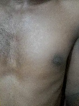 Snapshot of Tamil_boy_age28 chatting on 03-16-25, 07:06 Tamil boy age28 online show from 03-16-25, 07:06