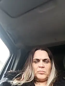 hugebobbs online show from 03-08-25, 01:47