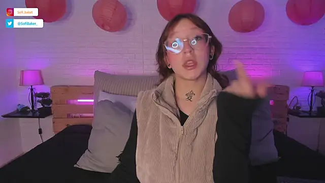 Snapshot of sofi_bakerr chatting on 03-01-25, 11:39 sofi bakerr online show from 03-01-25, 11:39