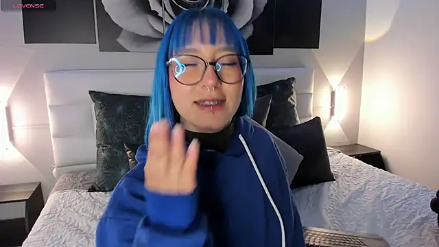 Snapshot of sofi_bakerr chatting on 09-22-25, 11:34 sofi bakerr online show from 09-22-25, 11:34