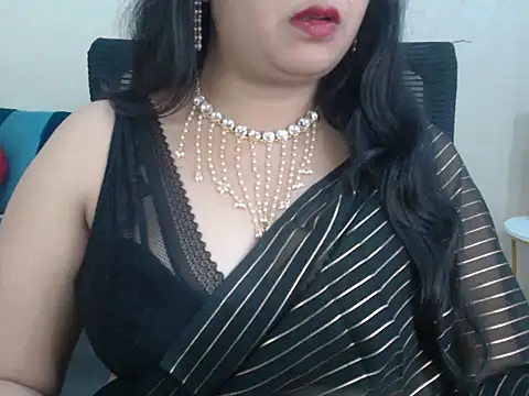 Snapshot of Inviting_Aanya chatting on 02-03-25, 01:30 Inviting Aanya online show from 02-03-25, 01:30
