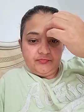 sarahhh1987 online show from 10-18-25, 06:37