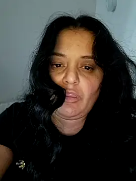 sarahhh1987 online show from 01-10-26, 10:14