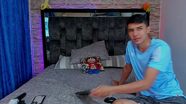 Juva    online show from 02-23-25, 10:53