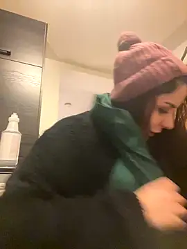 holyeroticss online show from 12-06-24, 01:29