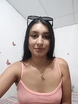 Alyson0001 online show from 07-04-26, 07:53