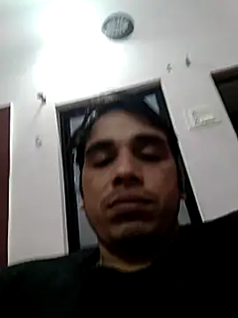 roadtucker123 online show from 12-06-24, 04:49