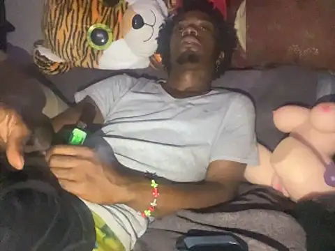 SlimeCrownzOut5 online show from 11-16-25, 12:27