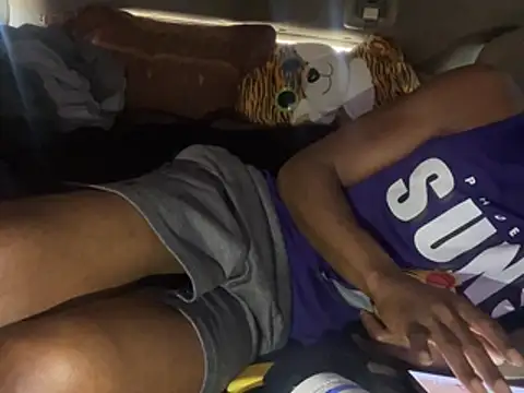 SlimeCrownzOut5 online show from 02-12-26, 03:40