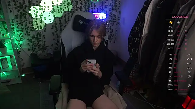 twinkben online show from 02-14-25, 09:43