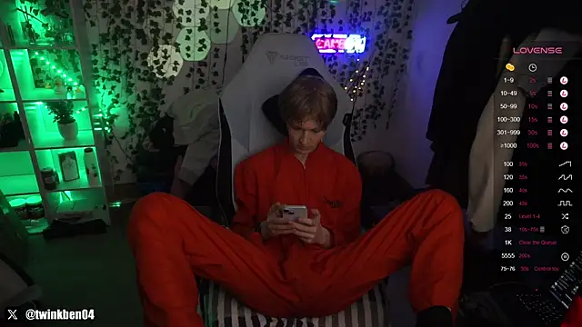 twinkben online show from 03-22-25, 05:52