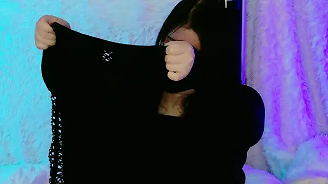 Snapshot of Kara-Nuna chatting on 03-15-26, 04:51 Kara-Nuna online show from 03-15-26, 04:51
