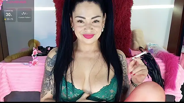 Snapshot of Ginna--mia chatting on 05-30-26, 01:46 Ginna--mia online show from 05-30-26, 01:46