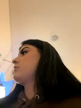 IrisBaker online show from 10-23-25, 09:02