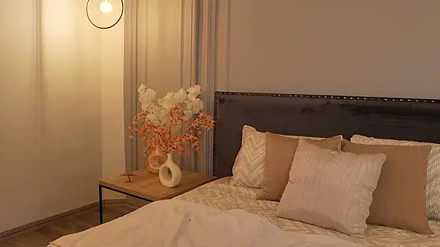 IrisBaker online show from 03-30-26, 12:00