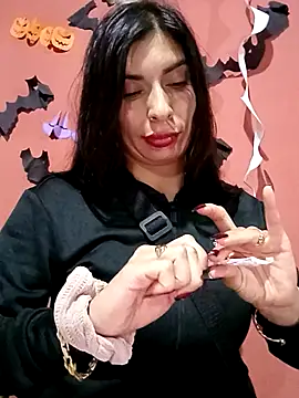 Chicavixy online show from 11-20-25, 09:58