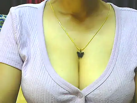 ishmita99 online show from 04-03-26, 04:32