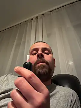 Huncutkuki online show from 12-02-25, 04:35