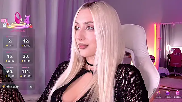 LoryWood online show from 04-15-26, 02:46