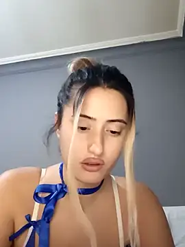 Snapshot of afrodizyak chatting on 02-12-25, 08:29 afrodizyak online show from 02-12-25, 08:29