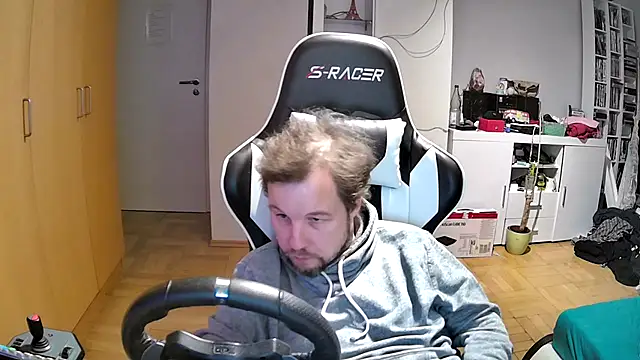 larsgessner30 online show from 10-23-25, 12:10