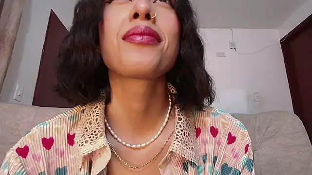 Snapshot of cataleyya_666 chatting on 01-05-25, 12:42 cataleyya 666 online show from 01-05-25, 12:42