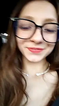 Milky flexy cat online show from 01-14-25, 03:36