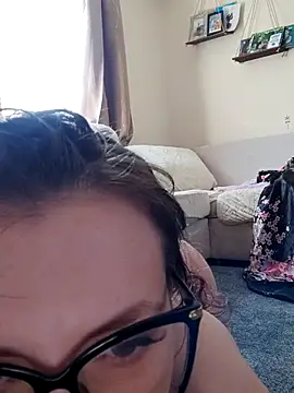 Milky flexy cat online show from 03-19-25, 03:19