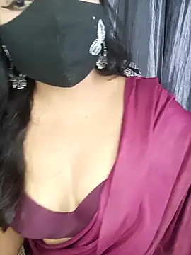 Snapshot of Tanvi-patil chatting on 05-31-26, 09:05 Tanvi-patil online show from 05-31-26, 09:05