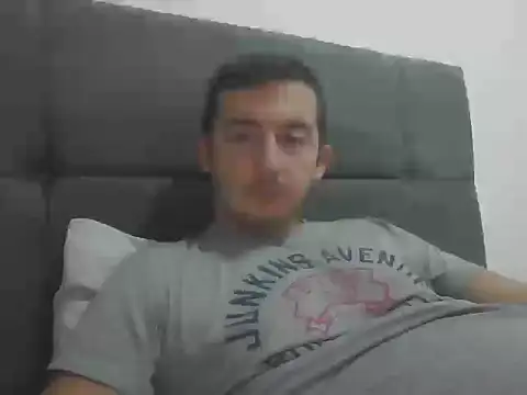 laynufff online show from 10-15-25, 06:41