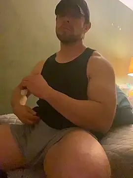 Snapshot of FumesClouds chatting on 01-28-25, 12:43 FumesClouds online show from 01-28-25, 12:43