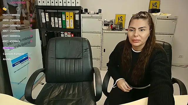 Snapshot of TiffanySweet chatting on 01-30-25, 01:21 TiffanySweet online show from 01-30-25, 01:21