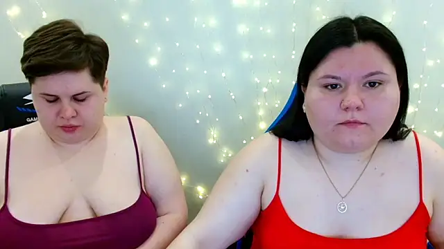 BeckyAndHellen online show from 04-15-26, 04:25
