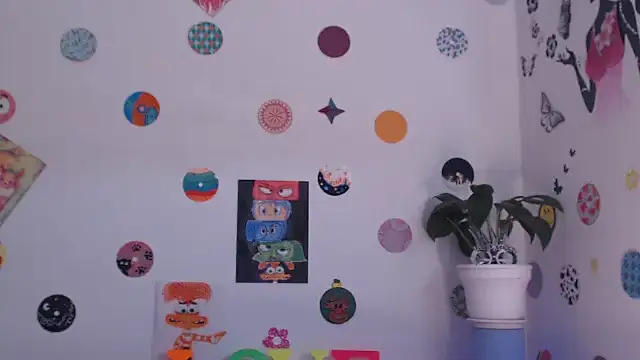 Snapshot of Yaumiko chatting on 01-18-25, 04:42 Yaumiko online show from 01-18-25, 04:42