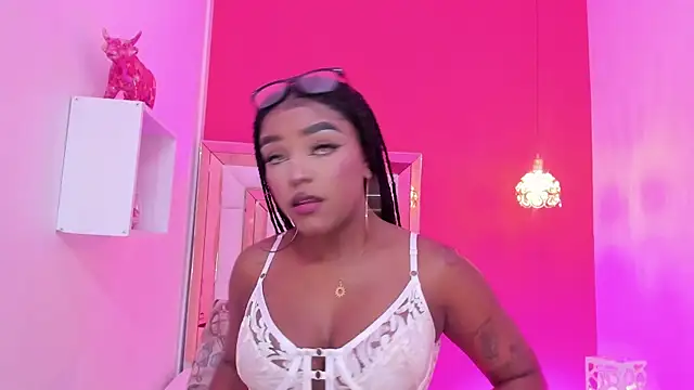 malu horny 69 online show from 02-13-26, 08:05