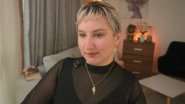 Ximenna Cruz online show from 01-13-26, 12:10