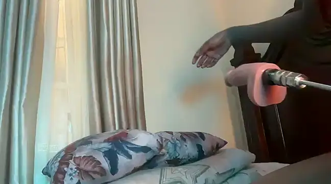 SexyAudreyFuck online show from 03-09-25, 09:35